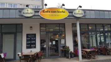 Cafe con Leche inside