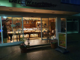 The Weser Baker Ohg Café outside