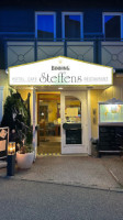 Steffens Cafe outside