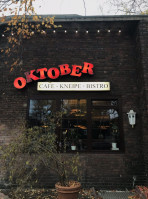 Cafe Oktober Barmbek outside