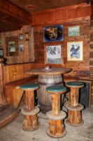 Laterndl Pub – Höllisch Viel Spass inside