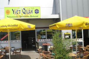 Restaurant Viet Quan inside