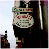 Pizza & Pasta Venezia inside