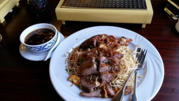 China Bistro Hoang food