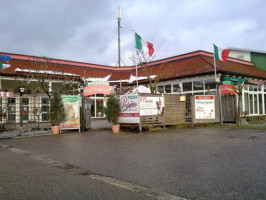 Pizzeria Restorante Portofino outside