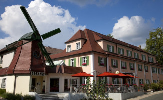 Gasthof Zur Windmühle outside