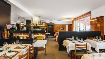 Hôtel - Restaurant de l'étoile la Table et Logis SA food