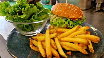 Buffet De La Gare food