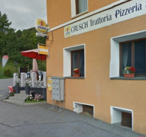 CRUSCH Trattoria, Pizzeria, Specialità Italiane food