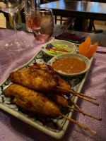 Diaw Thai Restaurant food