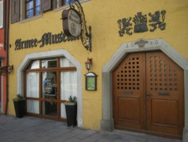 Armeemuseum outside