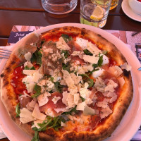 Restaurant Pizzeria Capriccio food