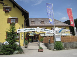 Gasthof Und Alpenglück outside