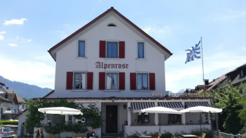 Hotel Restaurant Alpenrose inside