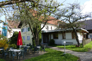 Zur Post · Historisches Gasthaus inside