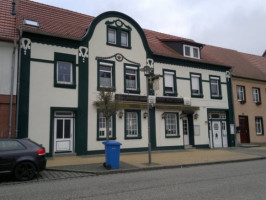 Gasthaus Und Pension Henkel outside