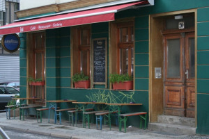 Café Sisal inside