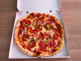 Ok-italia Pizzakurier food