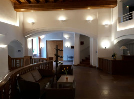 Bayerischer Hof inside