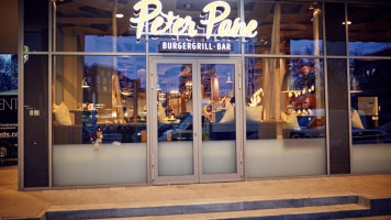 Peter Pane food