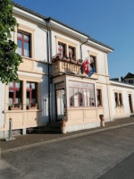 Hôtel-Restaurant Du Boeuf outside