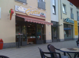 Giotto Cafe und Gelateria inside