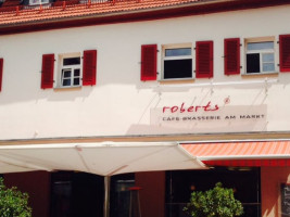 Robert's Cafe-brasserie Am Markt outside