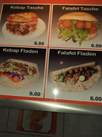 Alkan Imbiss food