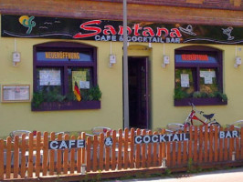 Santana Cocktailbar outside