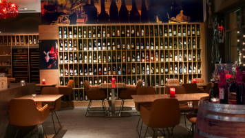 LaVida Wine Club Weinbar & Weinhandel food