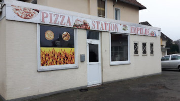 Empelder Pizza Station outside