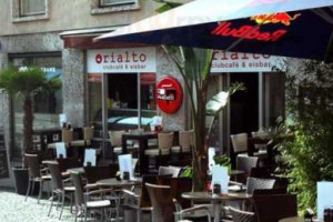 Rialto Club Café Eisbar inside