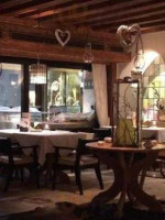 Alpenhotel ... Fall in Love Restaurant inside