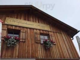 Wolfratshauser Hütte outside