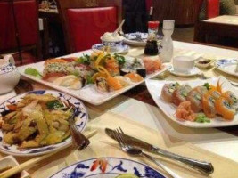 Fallaloon - Fine Asian Dining food
