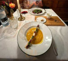 Schlosswirt Zu Anif Tagungshotel Hochzeitsfeiern food
