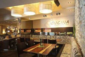 Restaurant Cucina Pizza Pasta Bar inside