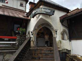 Gasthaus-Restaurant Burgschenke inside