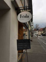 Frida Bioladen Cafe outside