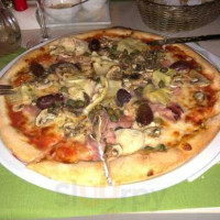 Pizzeria Trattoria Basilico food