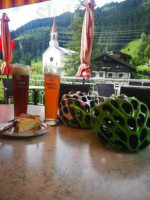 Cafe Alpenland food