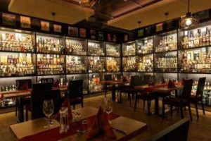 Angelshare Restaurant,bar Whiskymuseum food