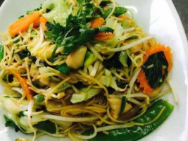 Nui's Thai Restaurant food