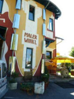 Malerwinkl + Kunsthotel outside