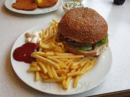 Burger Schnitzelhaus food