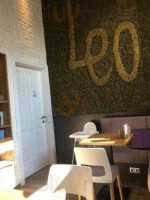 Cafe Leo Seestadt Aspern inside