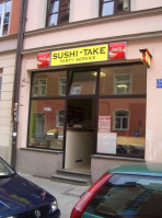 Sushi Take outside