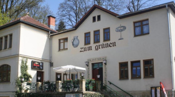 Gasthof Krug Zum Grünen Kranz Das Gasthaus outside
