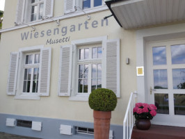 Wiesengarten inside
