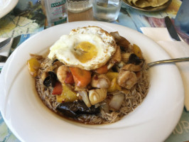 Le Chamarel Cuisine Mauricienne food